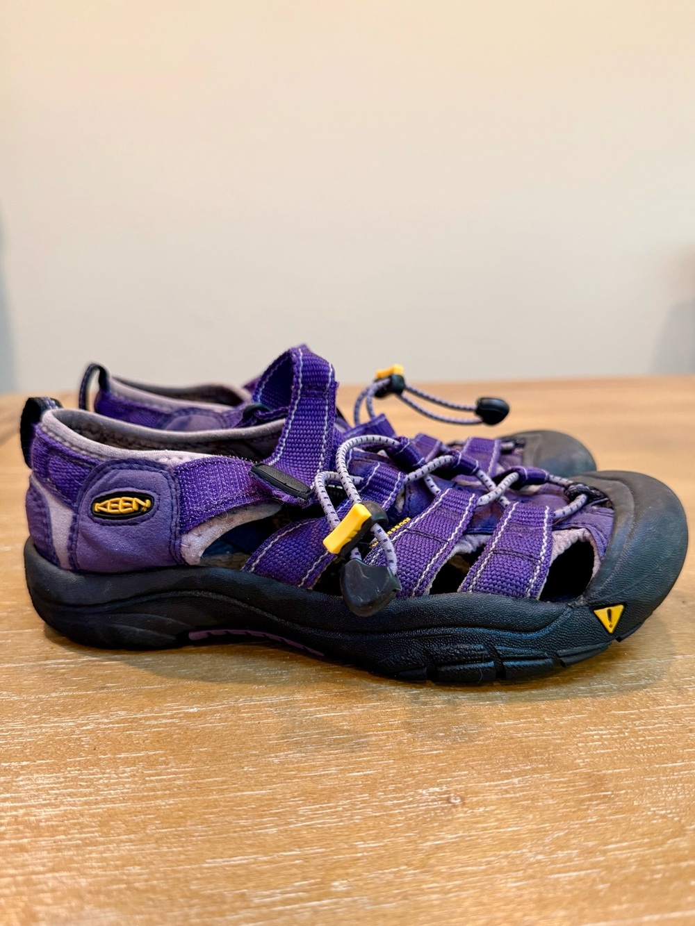 KEEN Big‎ Kids Newport H2 Sandal Purple Sz US 4, EU 37